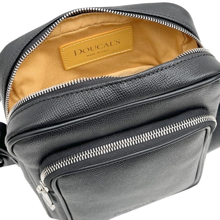 DOUCALS [104683] премиум класса в бутиках Клуб Босяков