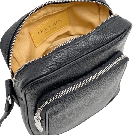 DOUCALS [104682] премиум класса в бутиках Клуб Босяков