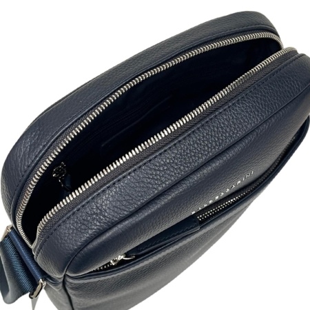 BALDESSARINI [111051] премиум класса в бутиках Клуб Босяков